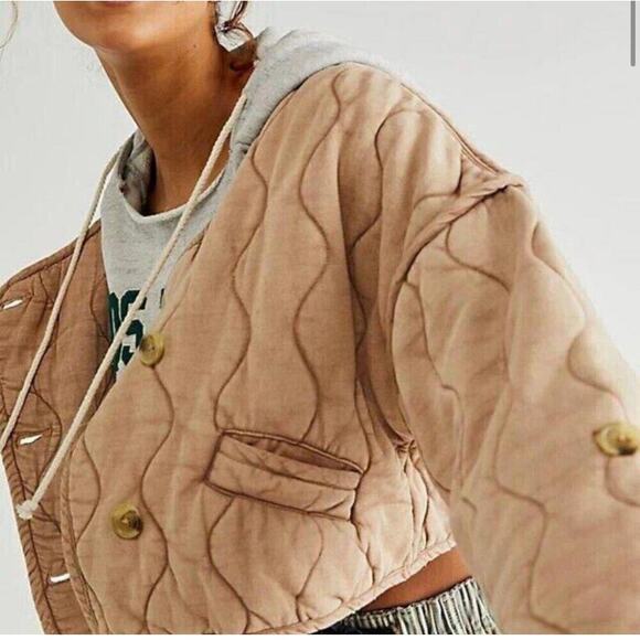Free People Gwynnie Quilted Jacket Cardigan Top Small Tan - Picture 8 of 8
